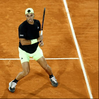 Masters 1000 de Montecarlo: Fran Cerúndolo barrió a Fognini y jugará con Alcaraz, tras las rápidas despedidas de Navone y Ugo Carabelli