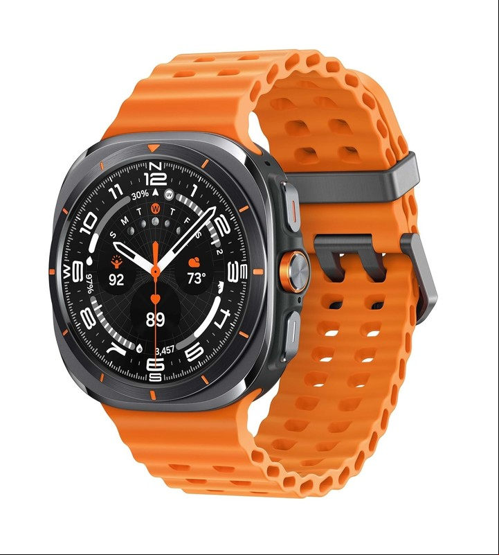 Samsung Galaxy Watch Ultra. Con una súper caja de 47 mm y GPS de doble banda. $ 754.000.