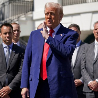 La "pista" que Trump deslizó a los mercados antes de anunciar la suspensión de aranceles y que hizo ganar millones de dólares en la Bolsa