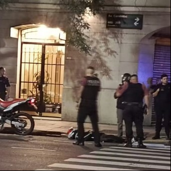 Un nuevo ataque a un policía de la Ciudad terminó con un presunto ladrón muerto en Flores