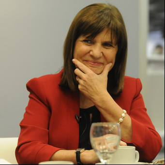 Patricia Bullrich dijo que el anuncio del levantamiento del cepo se celebró "como el penal de Montiel en la final del Mundial"