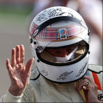 Michael Schumacher y un gesto que ilusiona a los fans: su entorno confirmó que pudo autografiar un casco por una causa benéfica
