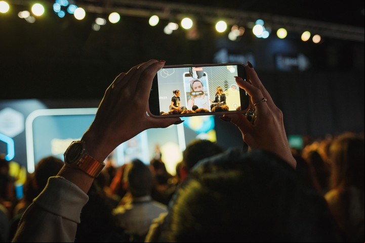 Mercado Libre Moda propone una experiencia personalizada y novedosa.