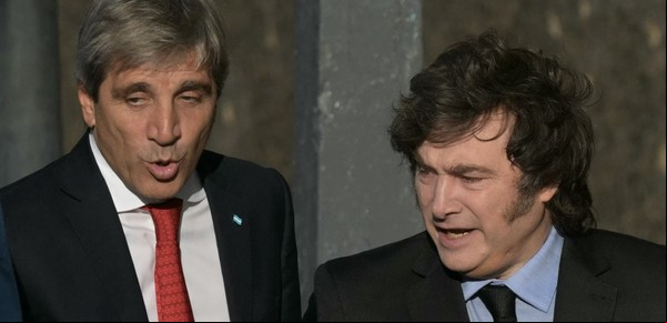 Caputo: habrá un IVA con una alícuota diferenciada y las provincias podrán competir bajando el impuesto