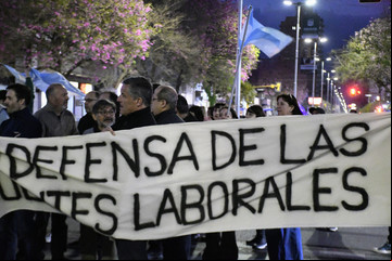 Vicentin acordó un pago de salarios y retoman la actividad en las plantas aceiteras