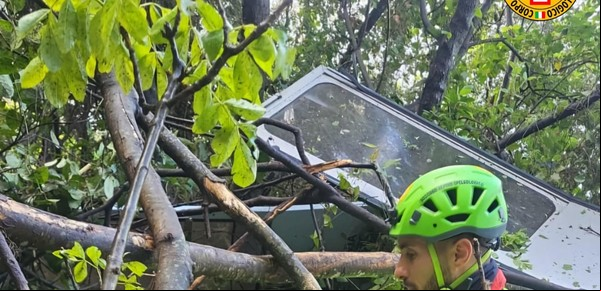 Tragedia en Nápoles: cuatro muertos por la caída de un teleférico