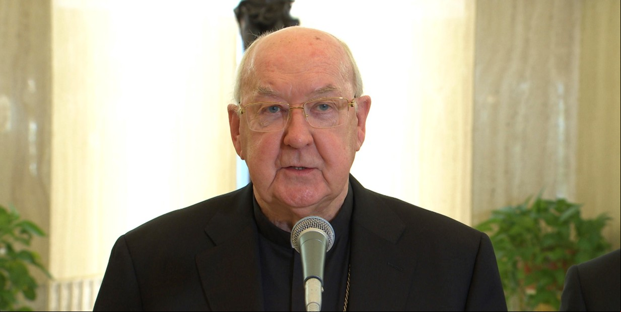 ¿Quién es el cardenal camarlengo? El "Papa interino", encargado de ordenar la sucesión de Francisco
