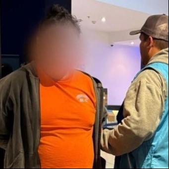 Detuvieron a un hombre en un shopping de Liniers cuando abusaba sexualmente de una niña