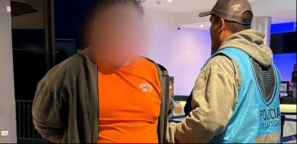 Detuvieron a un hombre en un shopping de Liniers cuando abusaba sexualmente de una niña