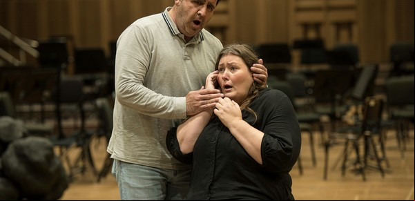 Tres por uno: "Il Trittico" de Puccini vuelve al Teatro Colón