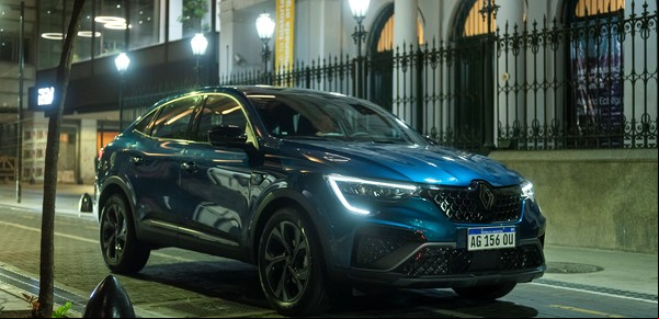 Renault le puso precio al Arkana y ya vende el auto que trae el espíritu del equipo de Franco Colapinto