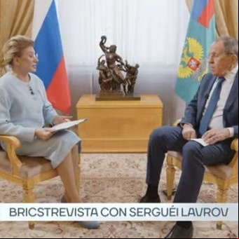 Con dos canales de TV y una radio, el gobierno de Putin consolida su presencia en los medios argentinos