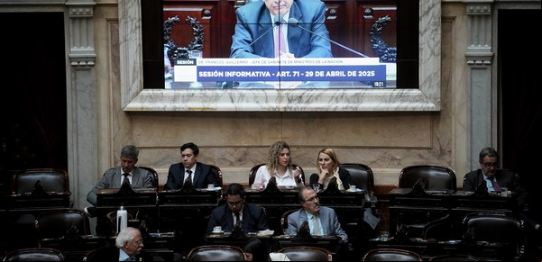 Los cuestionamientos más duros que recibió Guillermo Francos y los reproches tras la espera de dos horas en una sesión caliente por el escándalo cripto