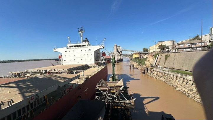 La droga había sido cargada al buque "Ceci" con bandera de las Islas Marshall.