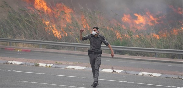 Devastador incendio forestal en Jerusalén: ya hay más de 20 heridos y Netanyahu advirtió que "el fuego puede alcanzar a la ciudad"