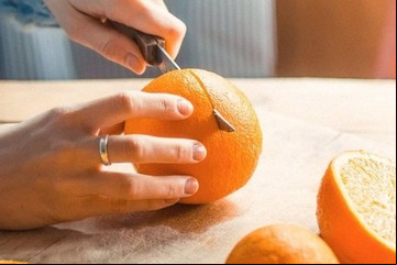 Que efecto causa en los riñones comer naranja todos los días