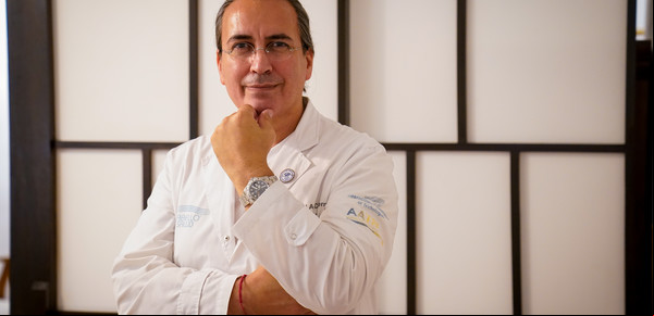 El pionero de la tricología en el país y sus cinco consejos imprescindibles para cuidar el pelo y evitar la caída