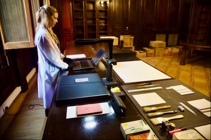 Comenzó la digitalización de los documentos de las cajas nazis.