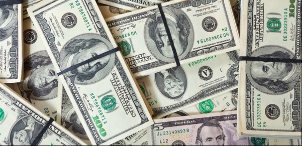 Economía bimonetaria: hay cada vez más opciones para generar rendimientos con los ahorros en dólares
