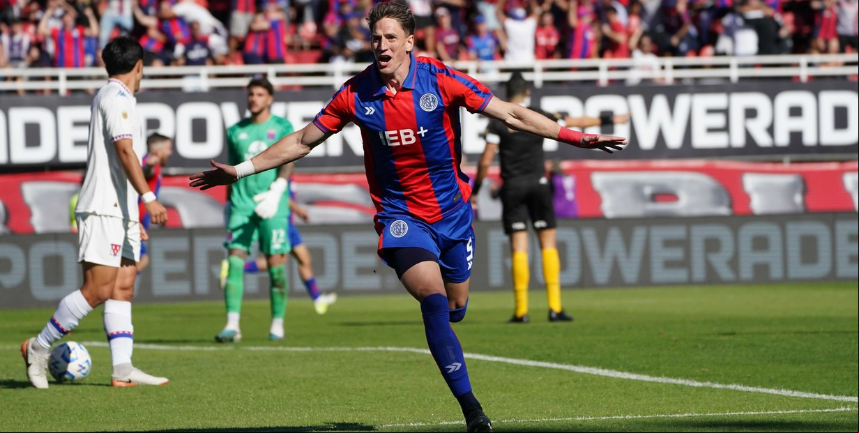 San Lorenzo aguantó con 10 ante Tigre, evitó los penales gracias a una guapeada de Cuello y se metió en los cuartos de final del Torneo Apertura