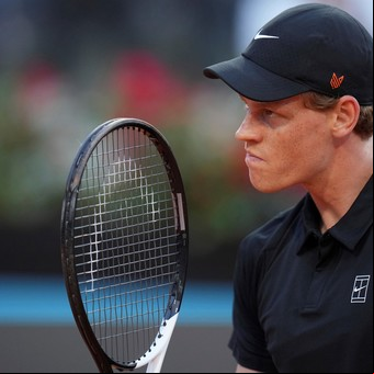 Masters 1000 de Roma: Cerúndolo logró un gran triunfo sobre Jarry y Navone no pudo con un Sinner intratable en su vuelta tras la suspensión