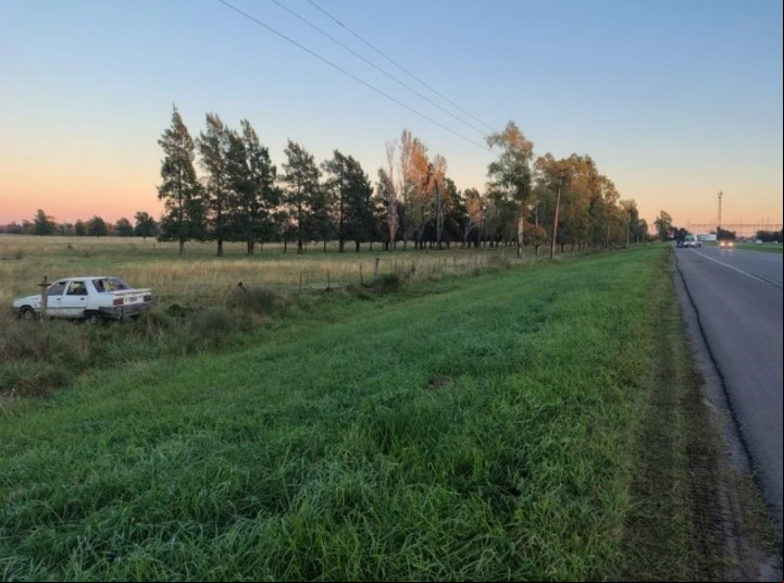El auto que atropelló a Nazareno Uliambre en La Plata.
