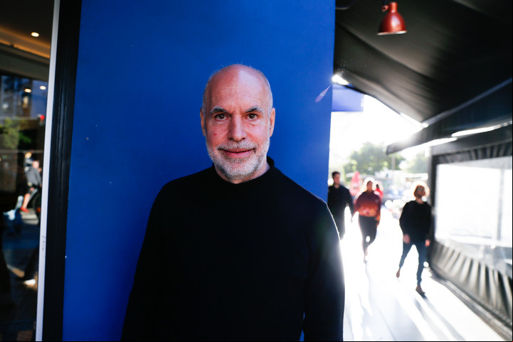 Entrevista a Horacio Rodríguez Larreta en una confitería del Barrio de Belgrano. Foto Francisco Loureiro