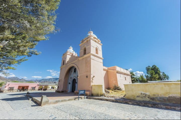 La arquitectura colonial de Seclantás remite al siglo XVIII y se mantiene casi intacta. Foto: Archivo Clarín.