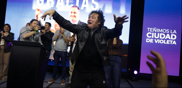 Javier Milei festejó el triunfo de LLA sobre el PRO: "Hoy se pintó de violeta el bastión amarillo"