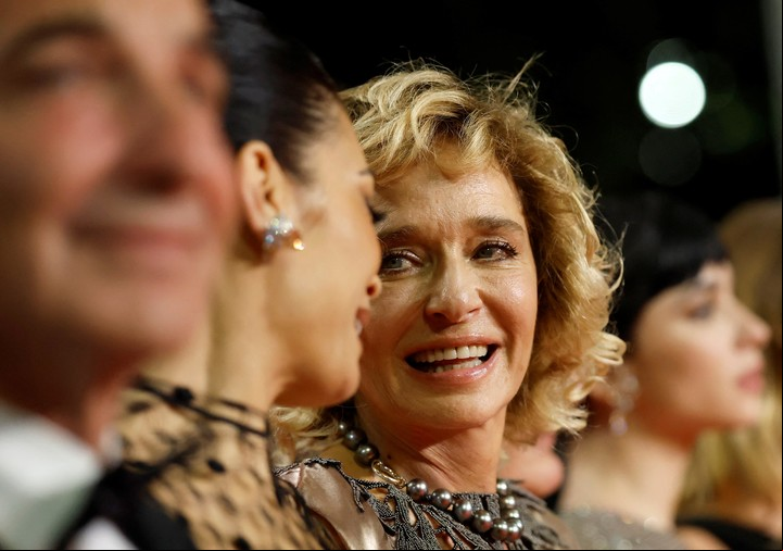 Valeria Golino, protagonista de "Fuori", en su butaca del Grand Théâtre Lumière. Foto Reuters.