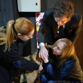 Javier Milei volvió a respaldar a su hermana Karina como la armadora electoral libertaria: "La subestimaron y ella contesta con resultados"