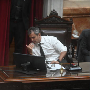 Diputados: la oposición busca asestarle mañana un golpe a Milei y el Gobierno presiona para que la sesión  fracase