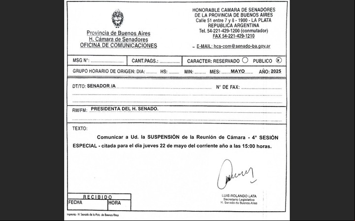La notificación de la suspensión de la sesión en la Legislatura bonaerense.