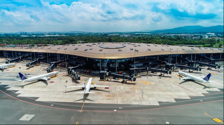 Hub de las Américas®, Aeropuerto Internacional de Tocumen, Terminal 2 en Panamá.