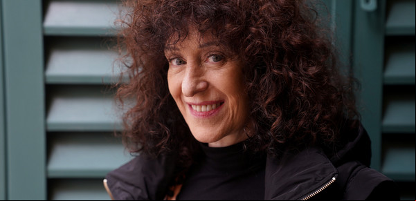 Julia Zenko se animó a hablar de su infancia: bullying, abuso sexual, su abuela rescatada de una red de trata y la felicidad de la música