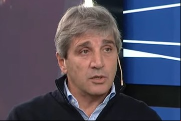 Luis Caputo tomó US$ 1.000 millones 
y Argentina accede a los mercados internacionales luego de siete años