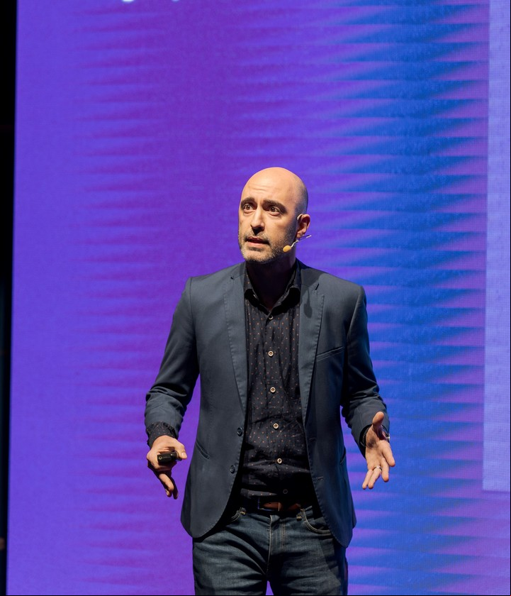 Fernando Johann, fundador de TELL.